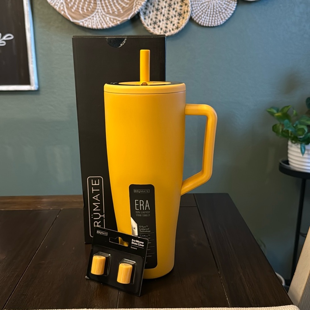 BruMate 40 oz Era in Limited Edition Tumeric with straw covers. New!